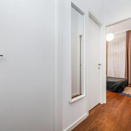 Stunning 2 Bed In Prime Location * פראג