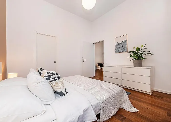 Stunning 2 Bed In Prime Location *