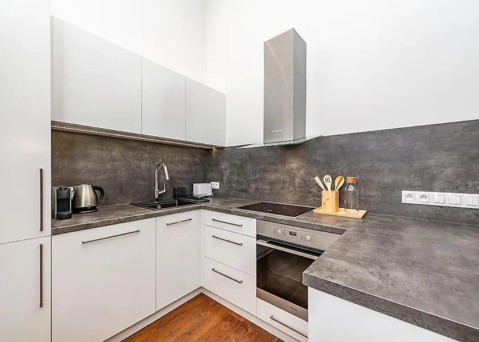 Stunning 2 Bed In Prime Location