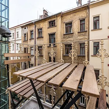 Apartment Stunning 2 Bed In Prime Location *