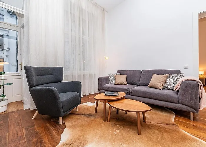Stunning 2 Bed In Prime Location Prága