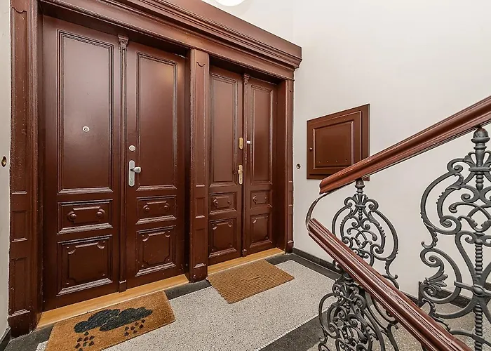 Stunning 2 Bed In Prime Location Prága